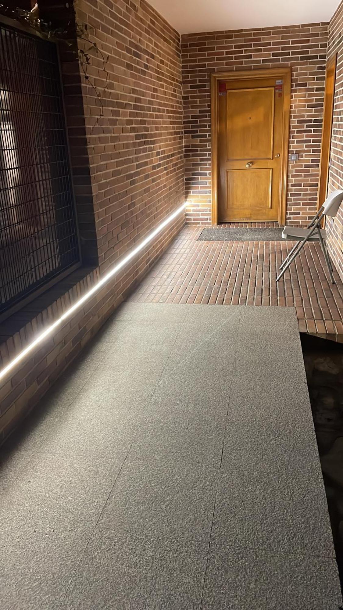 C1 Madrid, Zona Exclusiva Exterior foto